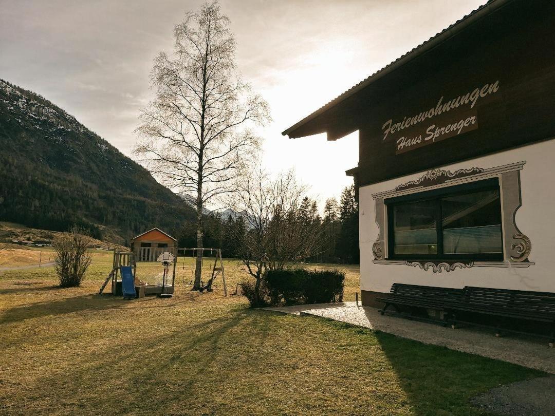 Haus Sprenger Lägenhet Häselgehr Exteriör bild