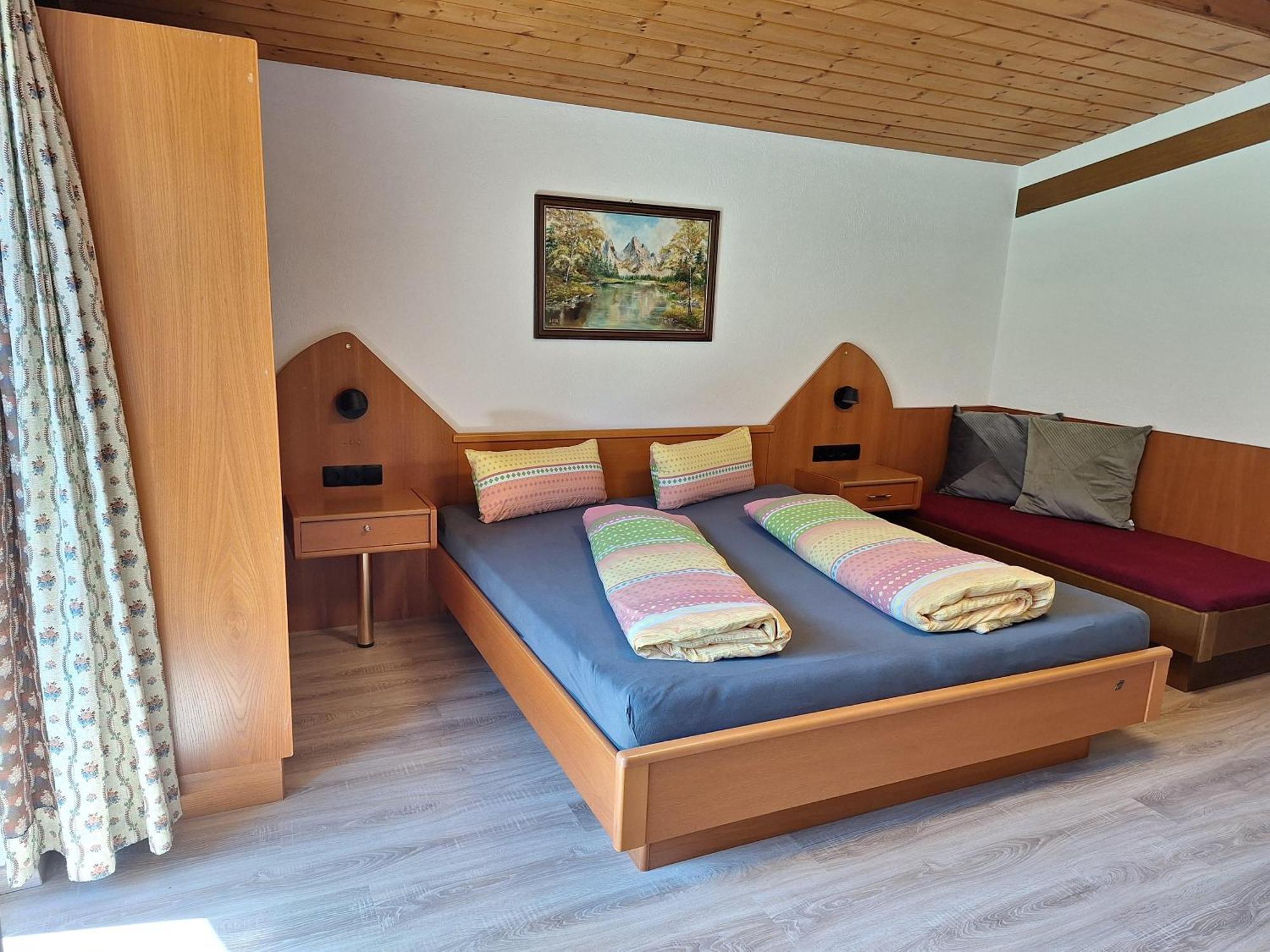 Haus Sprenger Lägenhet Häselgehr Exteriör bild